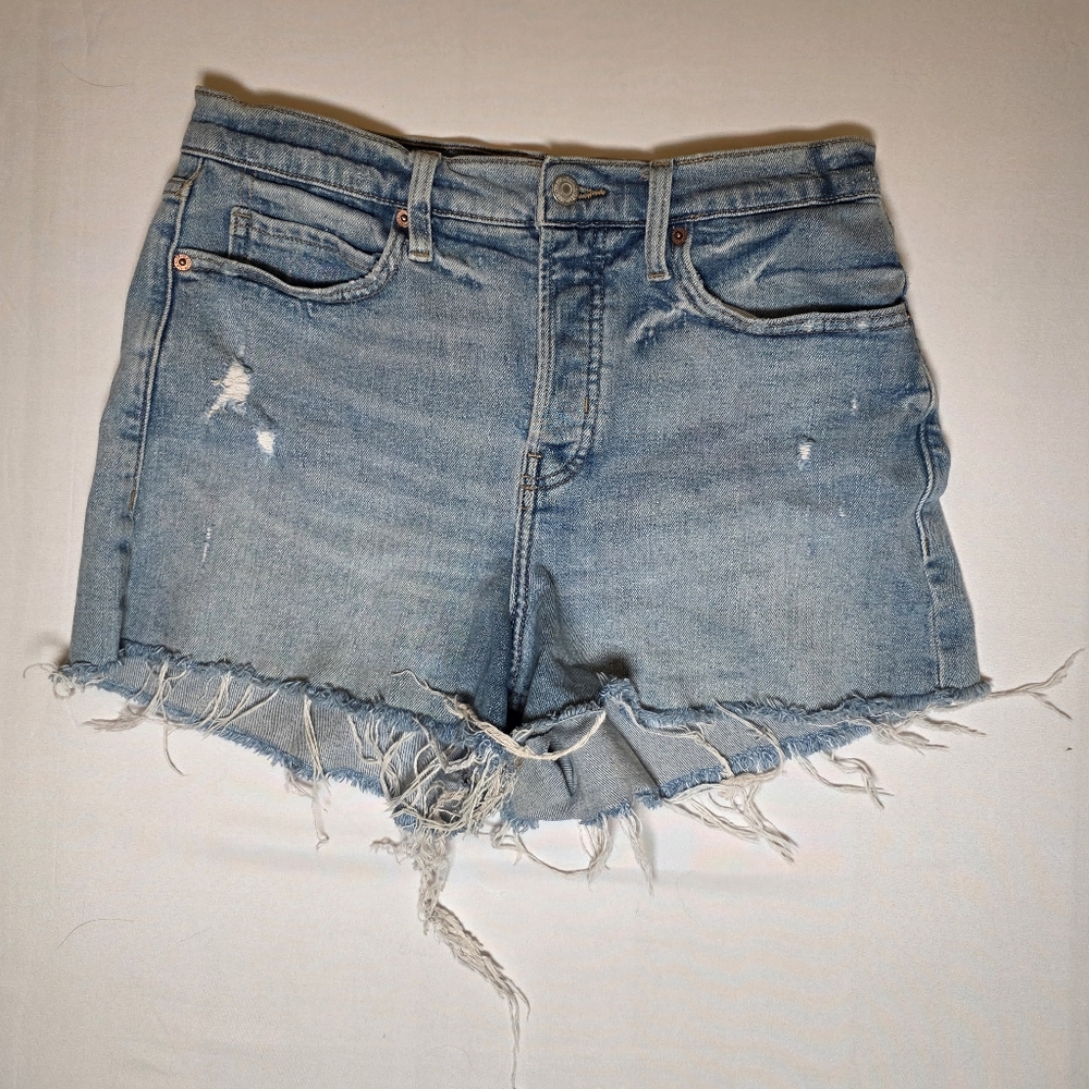 Old Navy Sky Hi A Line Cut Off Jean Shorts Size 6